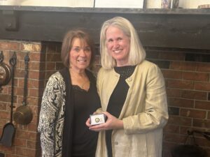 Celebrating outgoing President
Lisa Dublin
